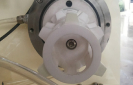 CNB-0.5L实验型纳米棒销式砂磨机