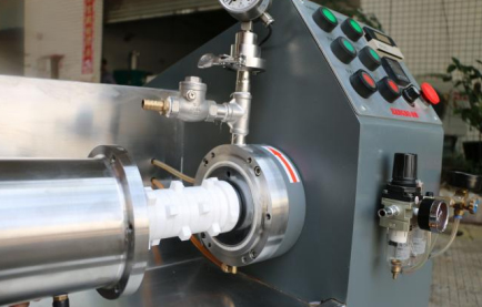 CNB-0.5L实验型纳米棒销式砂磨机